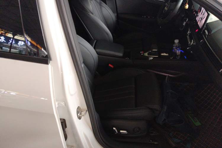 Used Audi A4L 2024 40 TFSI Luxury Dynamic Edition