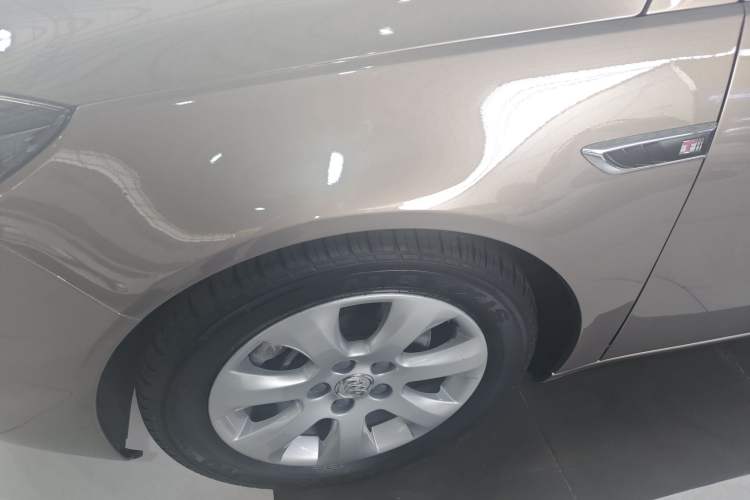 Used Buick Regal 2014 1.6T Fashionable Tech Edition
