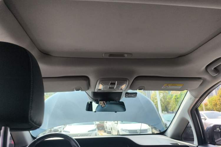 Used GAC Trumpchi M6 2021 270T DCT Elite Edition (7-seater)