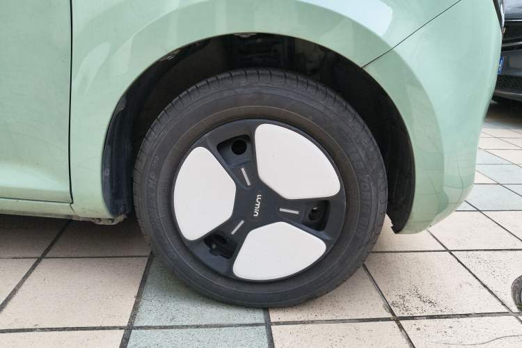 Used CHANGAN NEVO Lumin 2022 155 km – Refreshingly Sweet Edition
