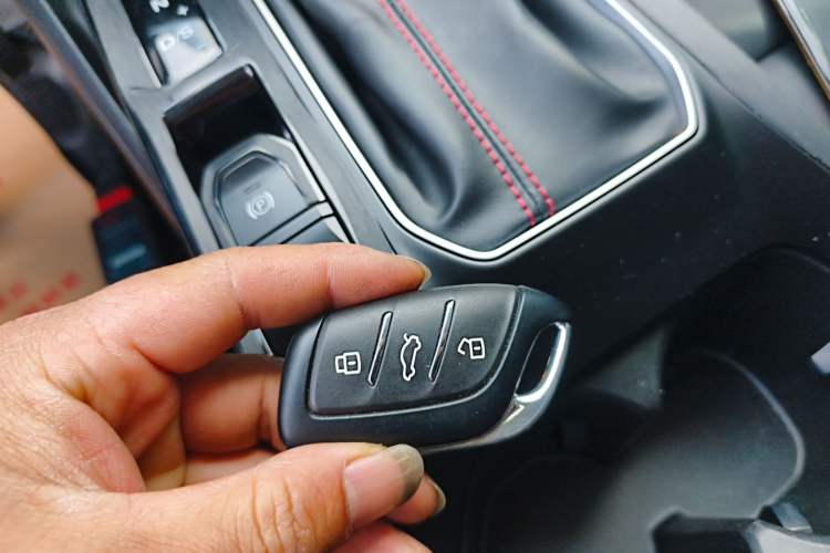 Used MG 5 2023 180 DVVT CVT Fashion Edition
