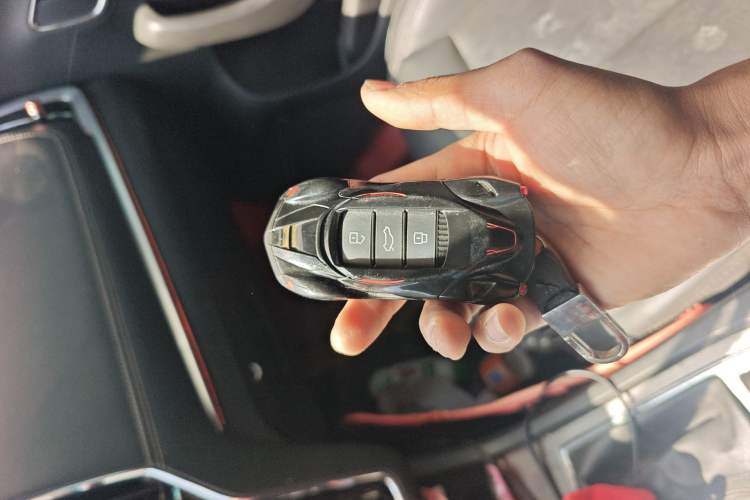 Used Roewe i6 2018 20T Automatic Flagship Edition Vehicle Key