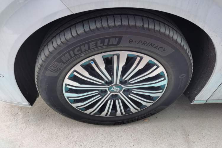 Used BYD Xia 2025 DM-i 1.5T 180km Excellence Model