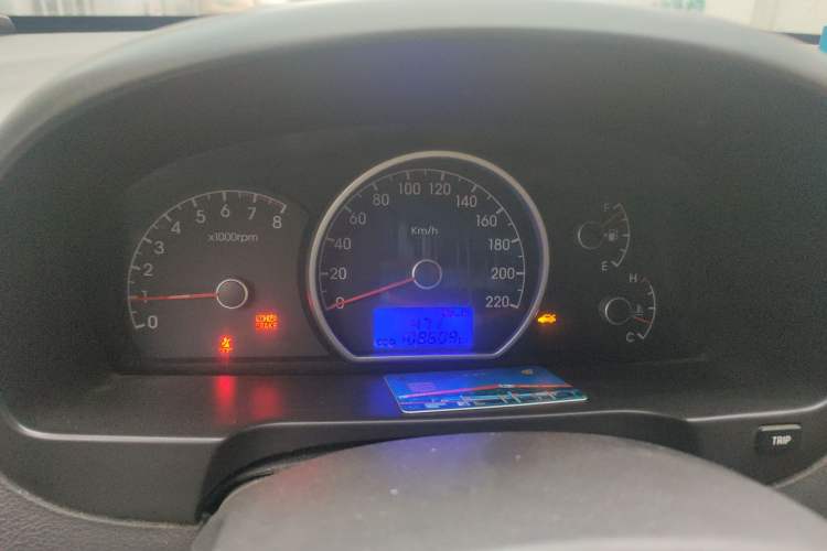 Used Hyundai Celesta 2011 1.6L Manual Luxury Model
