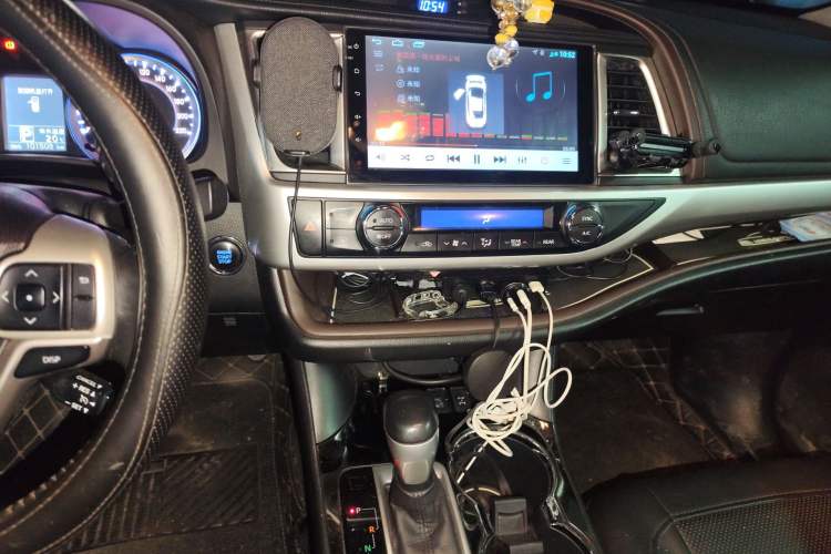 Used Toyota Highlander 2015 2.0T Four-Wheel Drive Luxury Edition 7-Seater