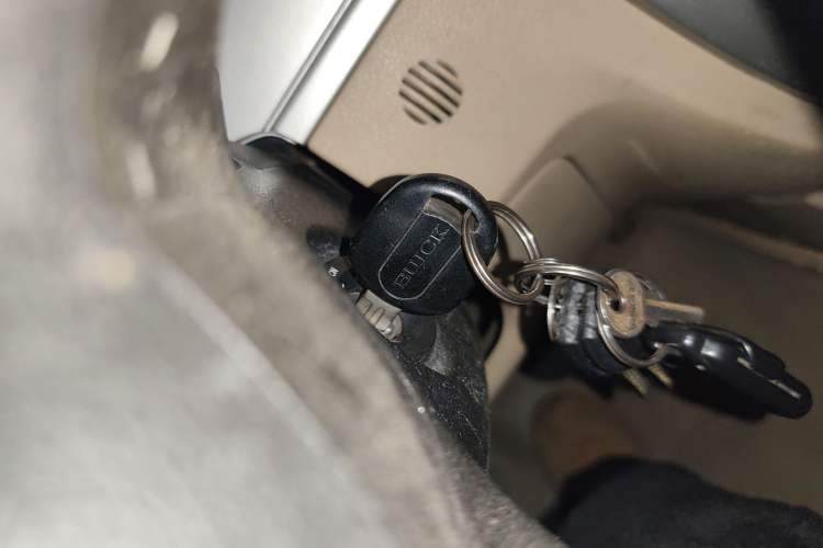 Used Buick Excelle 2013 1.5L Manual Classic Model