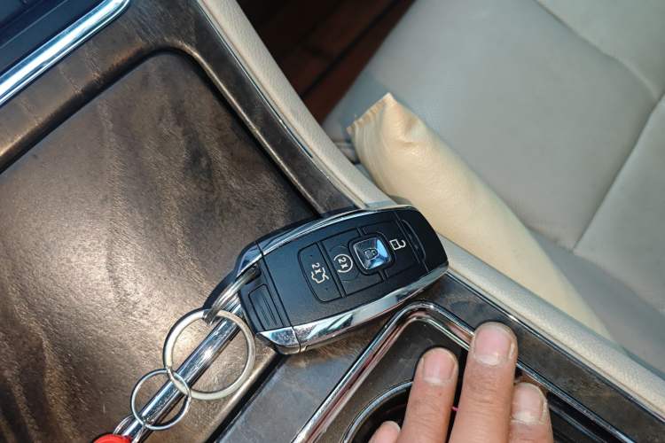 Used Lincoln Continental 2017 2.0T Two-Wheel Drive Deluxe Edition