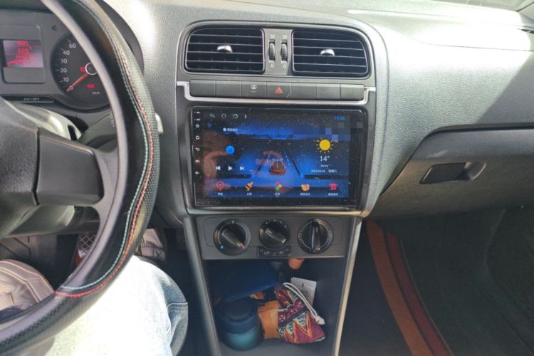 Used Volkswagen Polo 2011 1.4L Manual ZhiLe Edition
