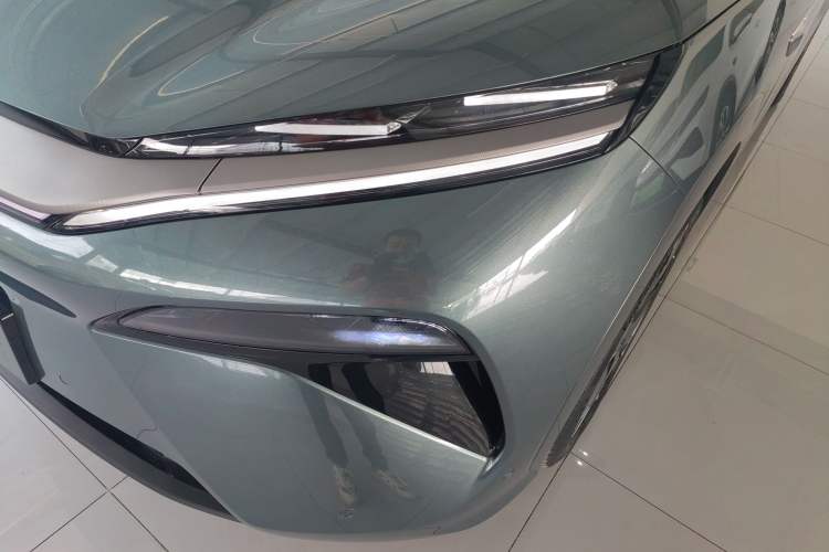 Used BYD Tang L 2025 DM 175KM Drone Player Edition Left Front Headlight