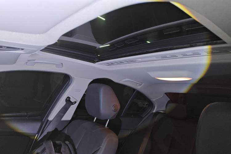 Used BMW 3 Series 2016 320i Fashion Model