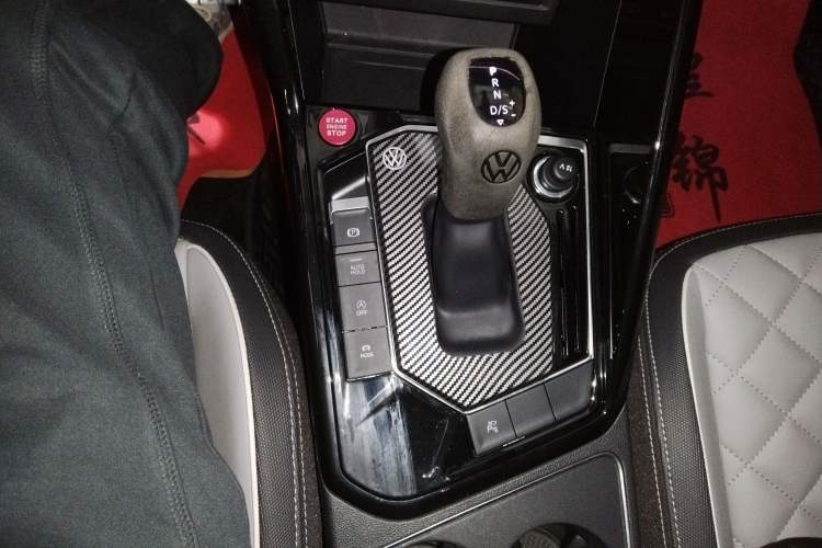 Used Volkswagen Tayron 2023 330TSI Two-Wheel-Drive R-Line High-Energy Version
