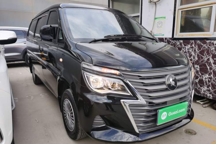 Used FORTHING Lingzhi 2023 M5L 1.6L Comfort Edition 7-Seater