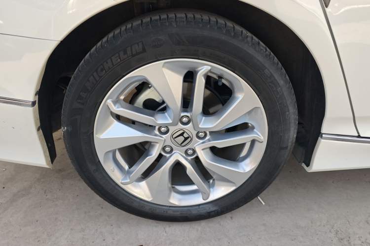 Used Honda Accord 2018 260TURBO Luxury Edition China V Emission Standard
