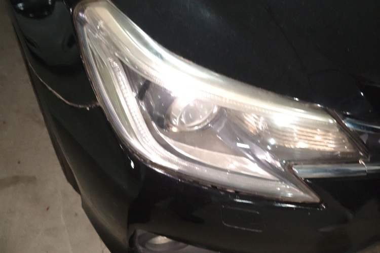 Used Toyota Reiz 2013 2.5V Shangrui Edition Right Front Headlight