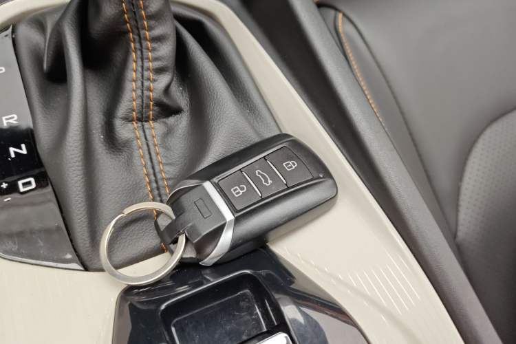 Used Dongfeng Aeolus Yixuan 2023 Mach Edition 1.5L Automatic Chasing Wind Version