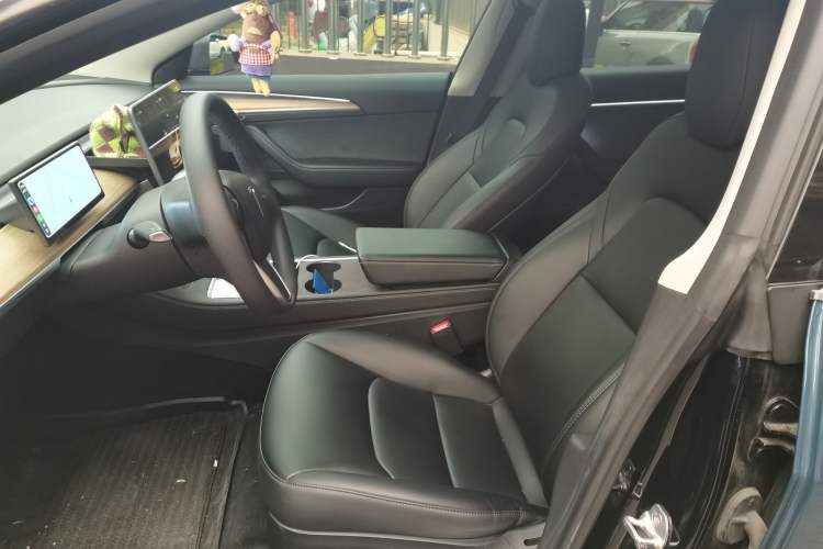 Used Tesla Model 3 2022 Rear-Wheel-Drive Version
