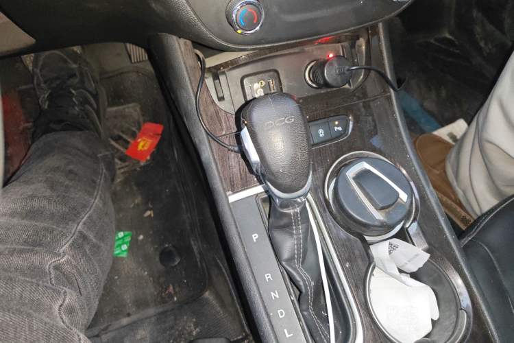 Used Buick Verano 2018 Sedan 20T Dual-Clutch Leading Model Gear Lever