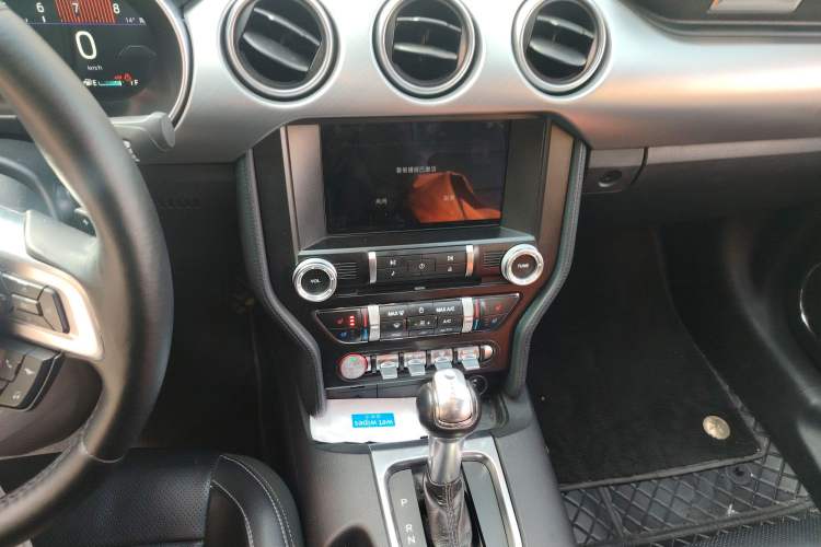 Used Ford Mustang 2019 2.3L EcoBoost
