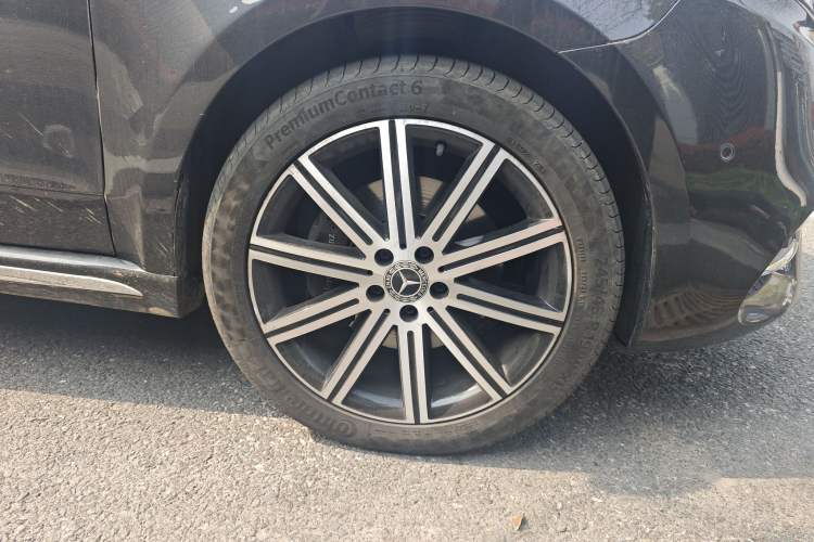 Used Mercedes-Benz V-Class 2021 V 260 L Long-wheelbase Luxury Edition