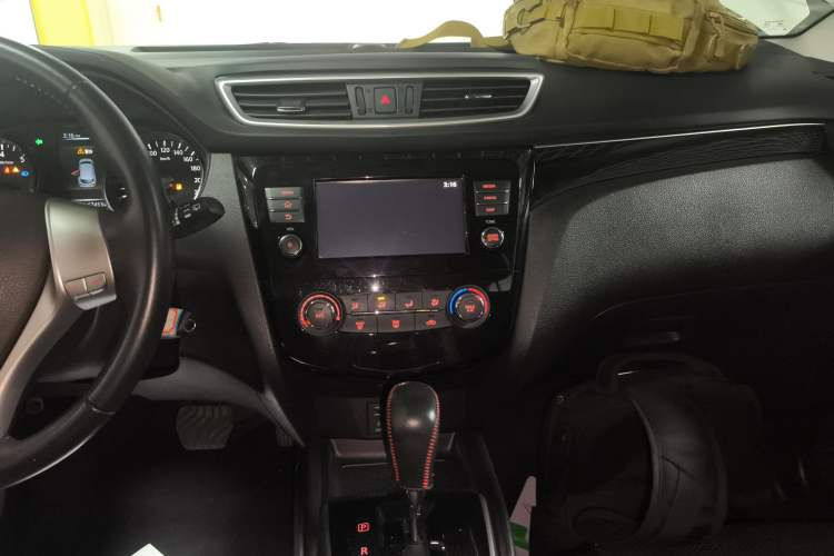 Used Nissan Qashqai 2017 2.0L CVT Smart Enjoyment Version China VI Standard
