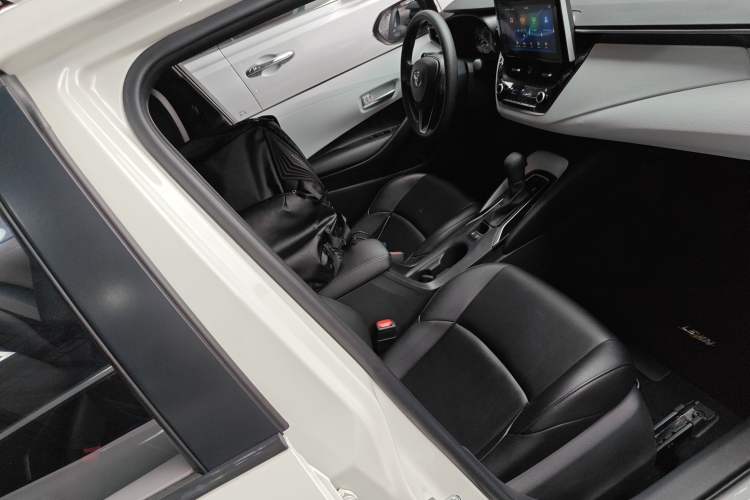 Used Toyota Levin 2019 185T CVT Luxury Edition China VI Standard