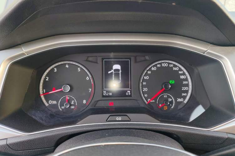 Used Volkswagen T-ROC 2021 280TSI DSG Two-Wheel Drive Elite Connect Edition
