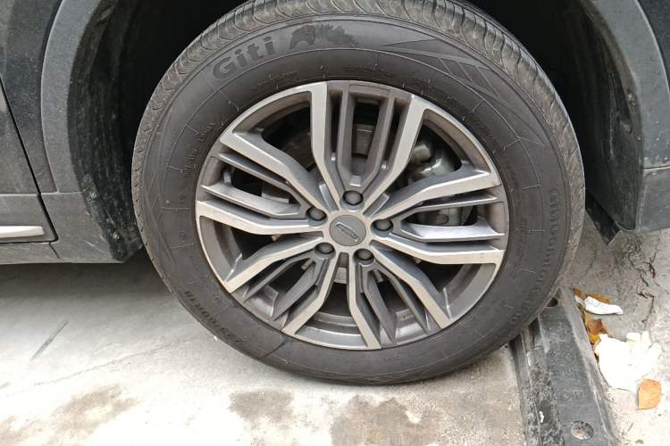 Used Geely Auto Emgrand X7 Sport 2020 1.8TD DCT Smart Connect PRO Exterior 4