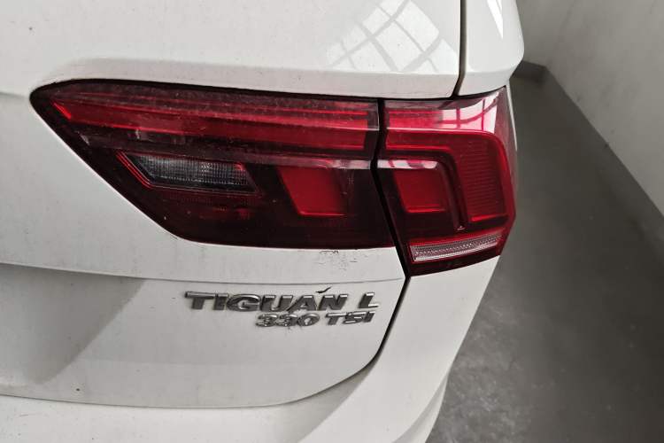 Used Volkswagen Tiguan L 2019 330TSI Automatic Two-Wheel Drive Luxury Edition China VI Standard