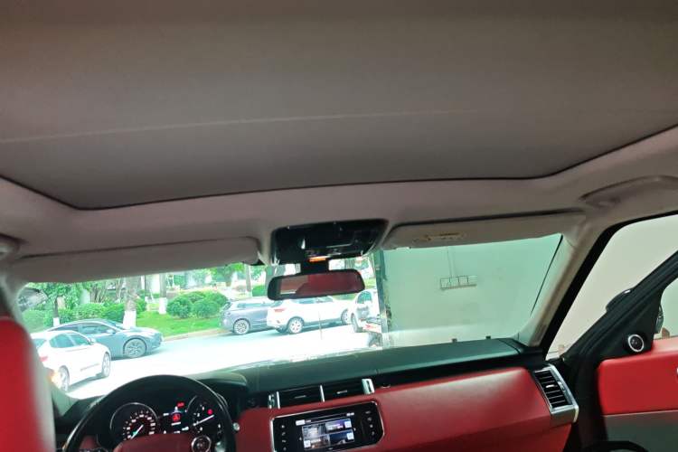 Used Land Rover Range Sport 2017 3.0T SE Middle East Headliner