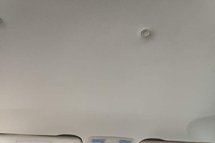 Used Haima Fumei 2014 M5 1.6L Automatic Elite Model Headliner