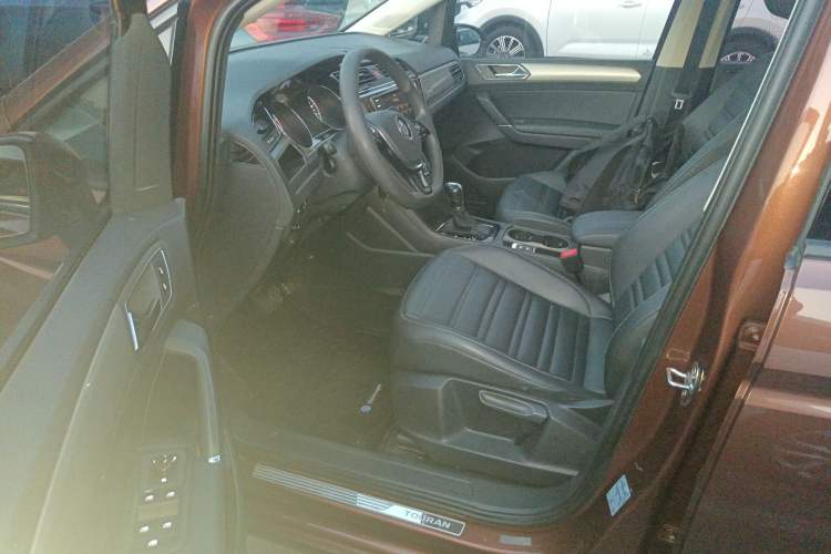 Used Volkswagen Touran 2018 Volkswagen Touran L 280TSI DSG Comfort Edition 7 Seats China V Emission Standard