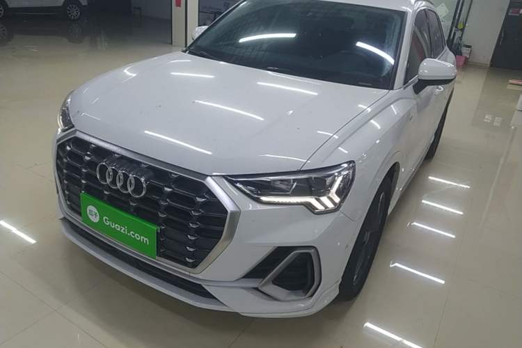 Used Audi Q3 2021 35 TFSI Fashion Dynamic Model