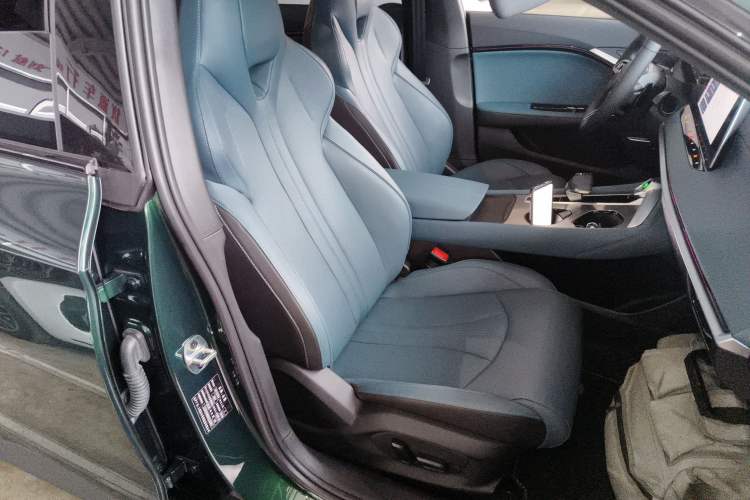 Used MG 7 2025 1.5T 300 DCT Elegant Edition
