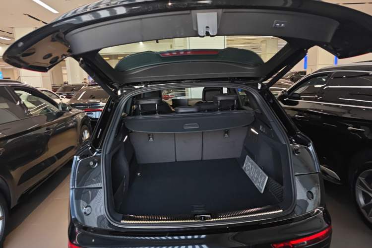 Used Audi Q5L 2024 40 TFSI Luxury Dynamic Edition
