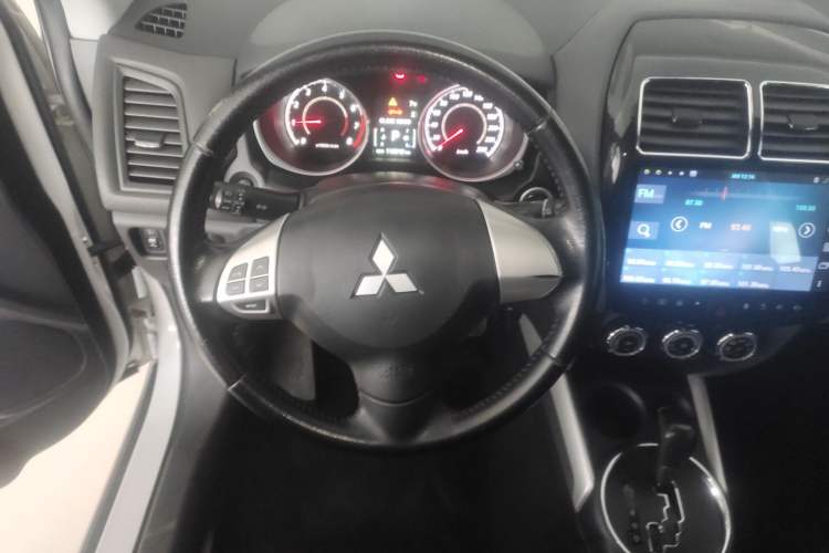 Used Mitsubishi ASX 2016 2.0L CVT Two-Wheel Drive Navigation Edition