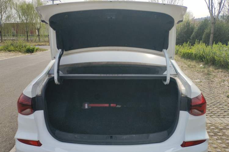 Used Chevrolet Monza 2022 320 Automatic Enjoyment Sunroof Version Trunk