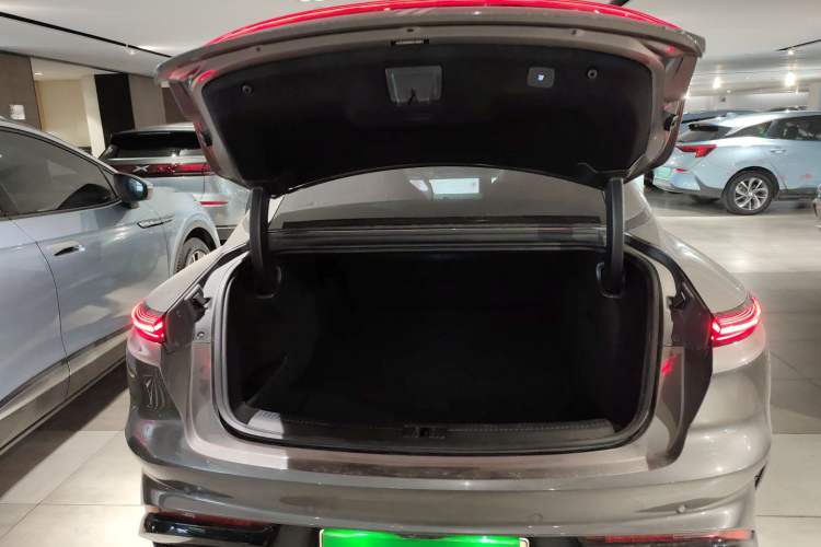 Used IM L7 2022 Dynamic Model