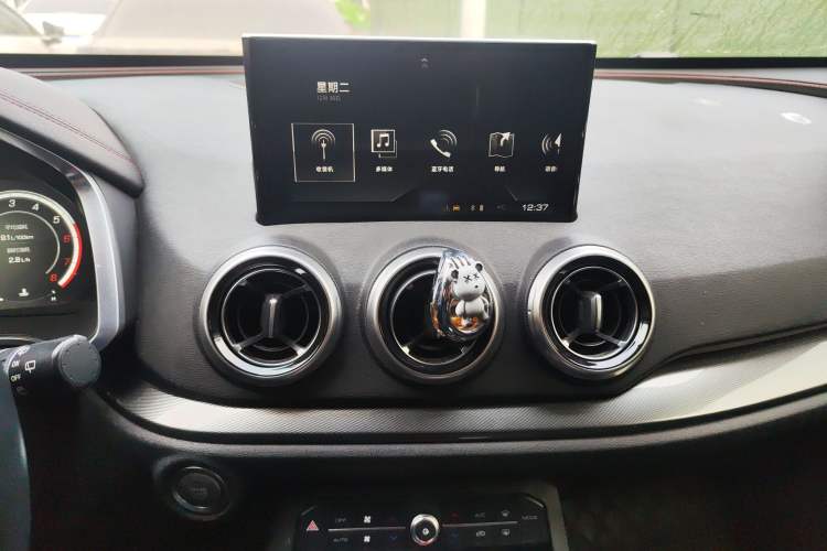 Used Wey VV5 2017 2.0T Flagship Edition
