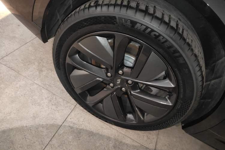 Used Li Auto L9 2024 Ultra Model
