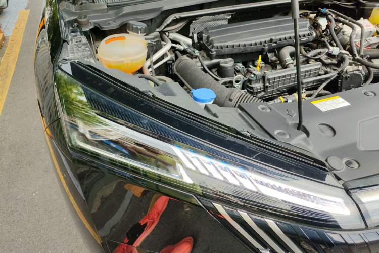 Used Dongfeng Aeolus Mage 2023 DH-i 1.5T Luxury Edition