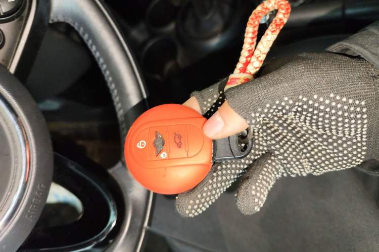 Used MINI 2021 1.5T COOPER Classic Edition Five-Door Version
