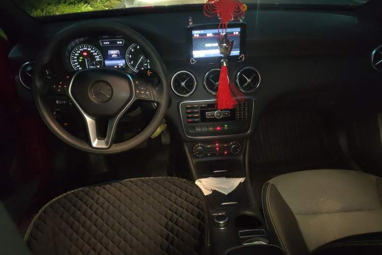 Used Mercedes-Benz A-Class 2015 A 180 Standard Model