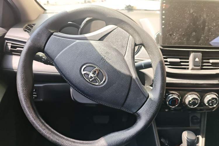 Used Toyota YARiS L Zhi Xuan 2021 X-Trail 1.5L CVT Leading Edition
