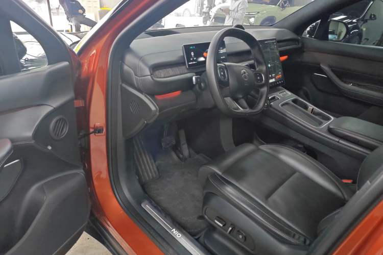 Used Nio ES6 2023 75 kWh Driver Seat