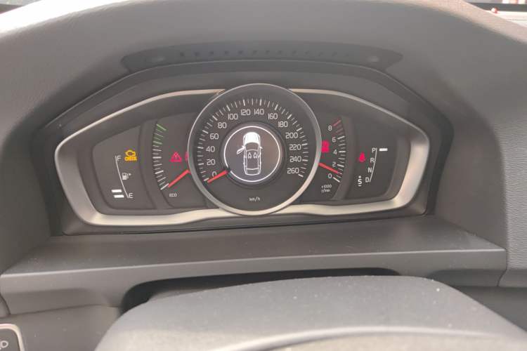 Used Volvo S60 2016 S60L T3 Smart Drive Edition
