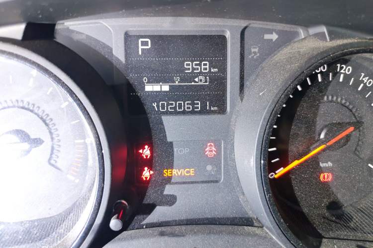 Used Citroen C3-XR 2019 1.6L Automatic Enjoyment Version Odometer Close Up