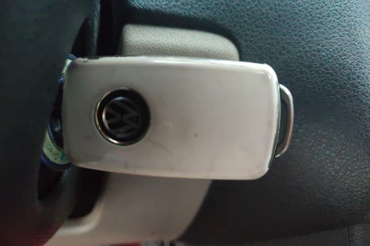 Used Volkswagen Polo 2011 1.4L Automatic ZhiCool Edition Vehicle Key