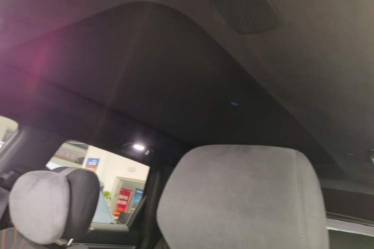 Used Deepal G318 2024 Four-Wheel-Drive Air Suspension Model
