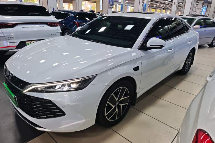 Used BYD Qin L 2025 DM-i Smart Drive 80KM Superior Model