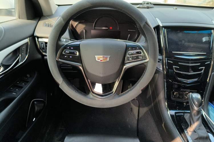 Used Cadillac ATS-L 2017 28T Fashion Edition
